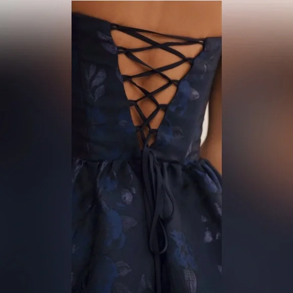 V. Chapman Virginia Tiered Strapless Corset Midi Dress - Picture 3 of 8